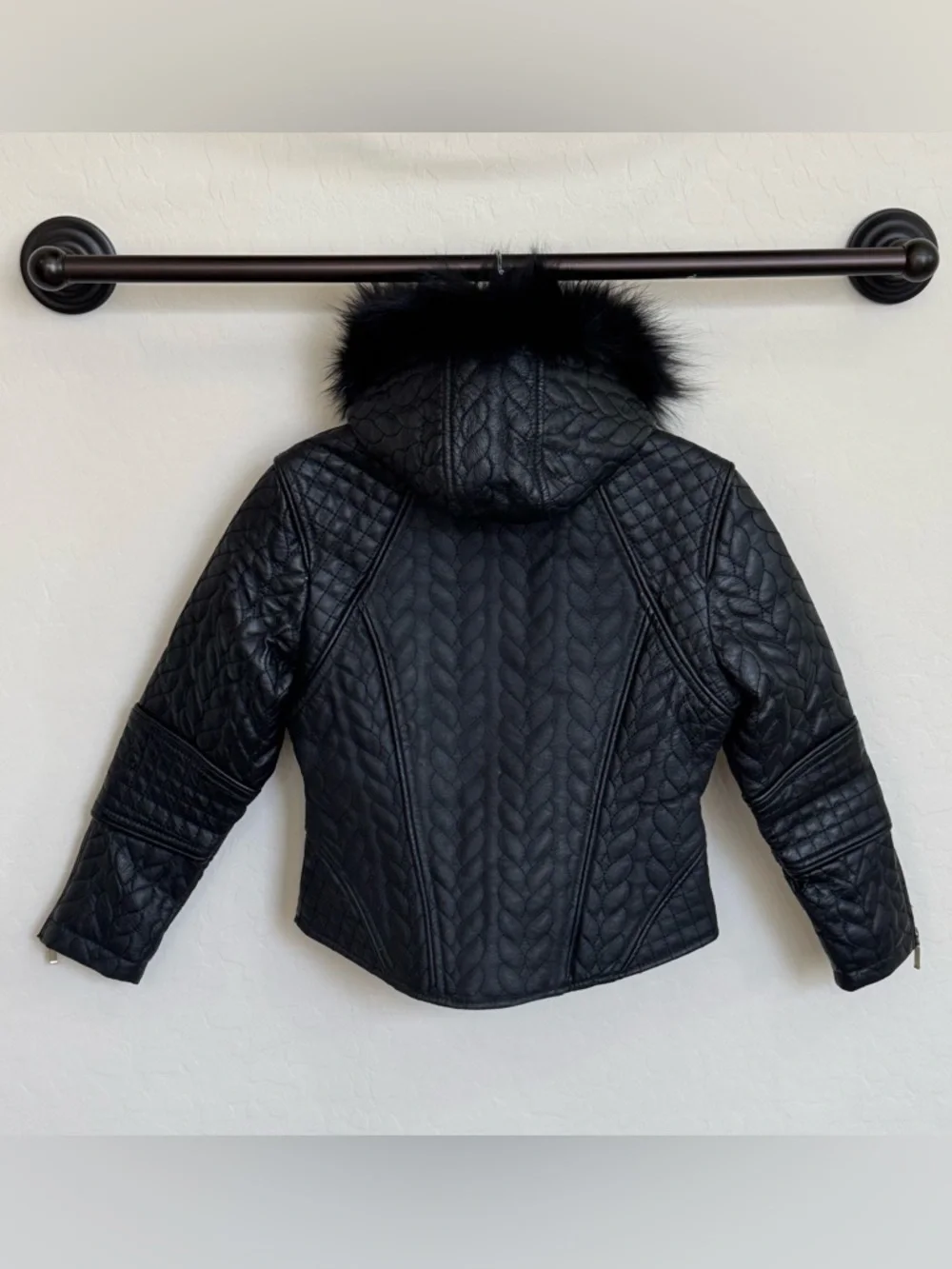 Oscar Kids Luxe Black Quilted 100% Leather Biker Jacket with Plush Fur Collar - Picture 3 of 6
